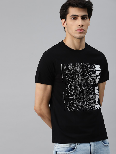 

Roadster Men Black Grey Printed Pure Cotton T-shirt