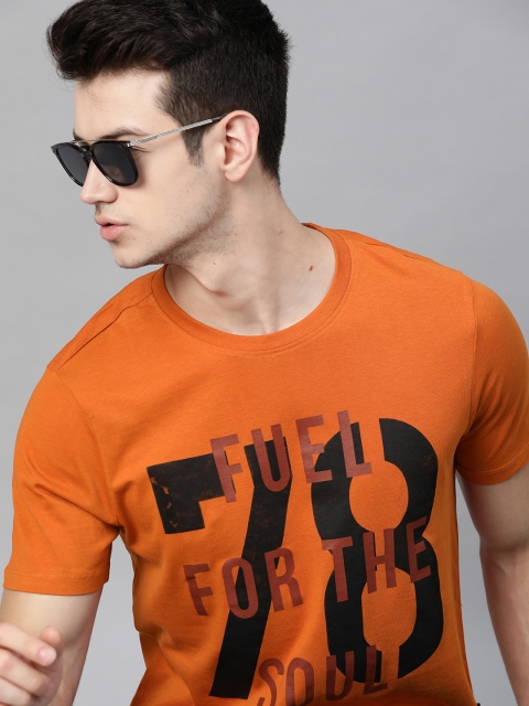 

Roadster Men Orange & Black Typography Printed Pure Cotton T-shirt