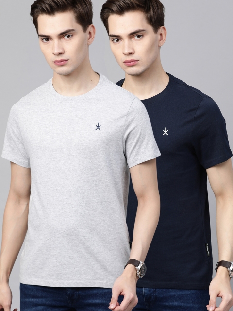 

Roadster Men Pack of 2 Solid T-shirts, Grey melange
