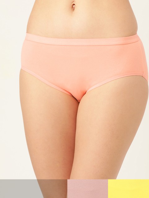 

DressBerry Women Pack Of 3 Solid Knitted Hipster Briefs DB-BRF-3PP-NEWCOTTON-001, Peach