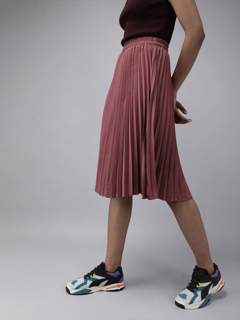 

RARE Women Mauve Accordion Pleated Solid A-Line Midi Skirt