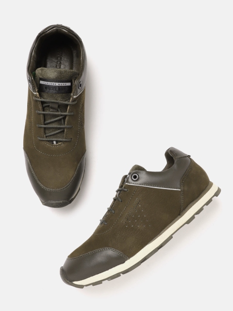 

Woodland Men Olive Green Solid Nubuck Sneakers