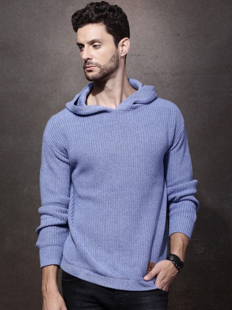 

Roadster Men Blue Solid Hooded Sweater