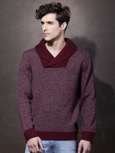 

Roadster Men Maroon & Grey Self-design Sweater