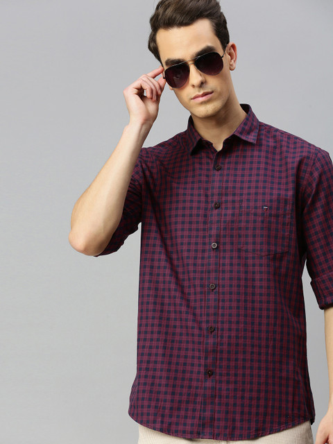 

Louis Philippe Sport Men Purple & NAvy BLue Slim Fit Checked Casual Shirt