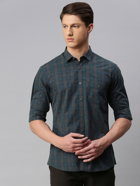 

Louis Philippe Sport Men Navy Blue & Orange Slim Fit Checked Casual Shirt
