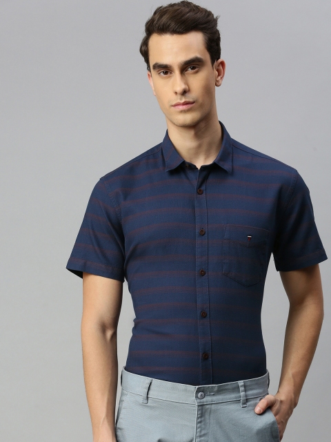

Louis Philippe Sport Men Navy Blue Slim Fit Solid Casual Shirt
