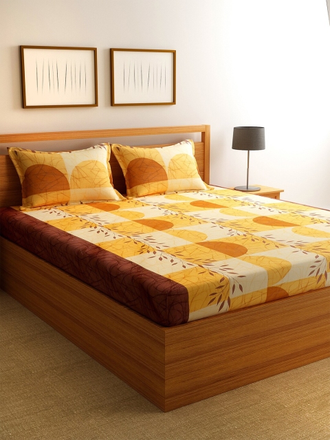 

Florida Yellow & Brown Floral 144 TC Polycotton 1 Queen Bedsheet with 2 Pillow Covers
