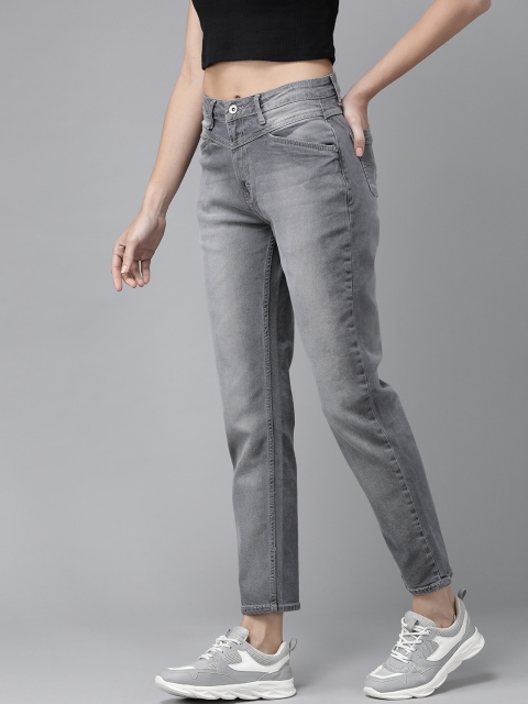 

Roadster Women Grey Slim Fit Light Fade Stretchable Jeans