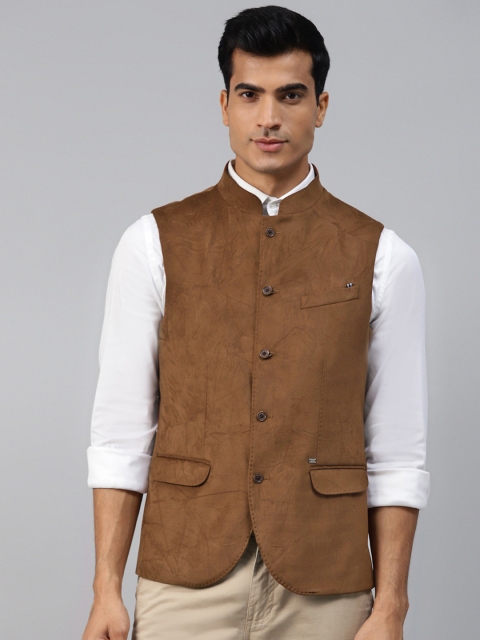 

Blackberrys Men Brown Solid Velvet Finish Slim Fit Nehru Jacket