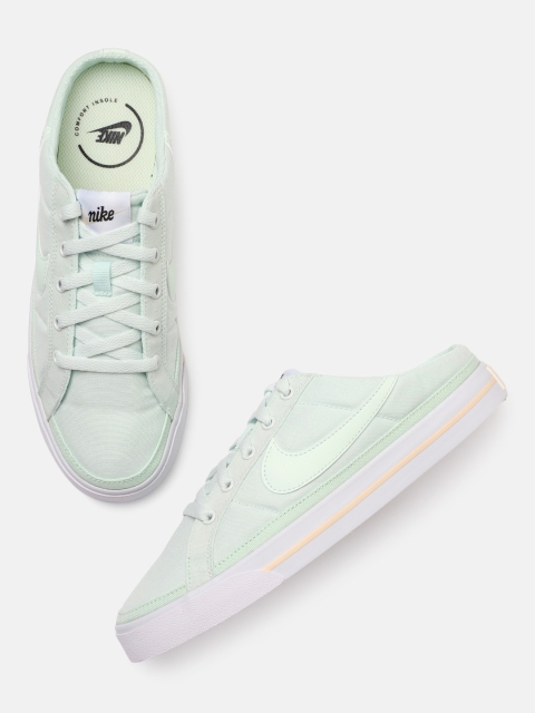

Nike Women Green COURT LEGACY Mule Sneakers