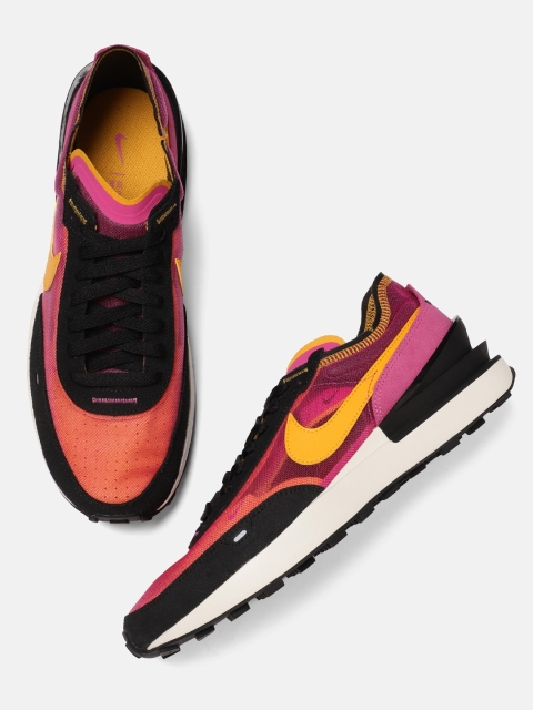 

Nike Men Black Colourblocked WAFFLE ONE Casual Shoes, Orange