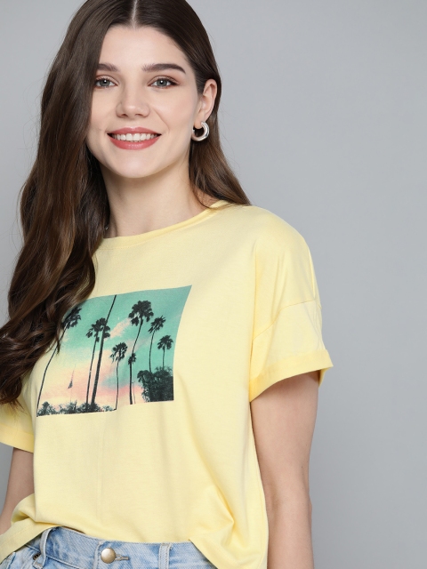 

Mast & Harbour Women Yellow & Green Graphic Print Round Neck T-shirt