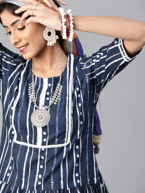 

mokshi Women Navy Blue & White Geometric Print Pure Cotton A-Line Kurti