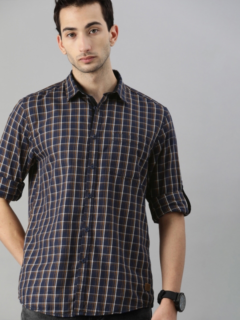 

Roadster Men Navy Blue & Mustard Yellow Tartan Checks Casual Shirt