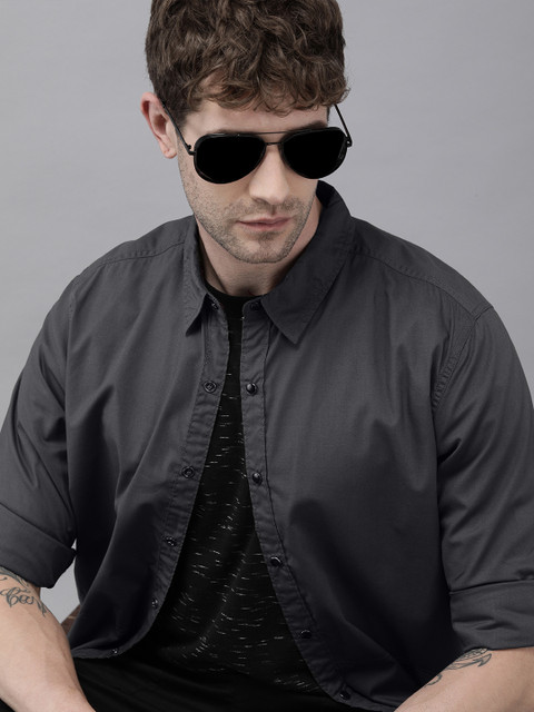

Roadster x Discovery Adventures Mens Charcoal Overshirt with Antibacterial Protection