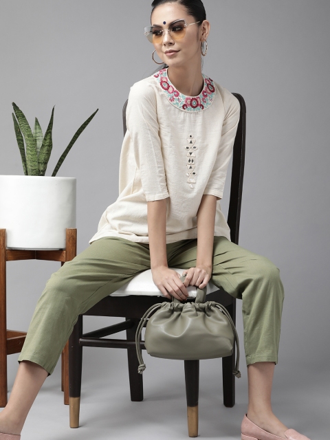 

Indo Era Women Green & Off-White Solid Kurta with Trousers