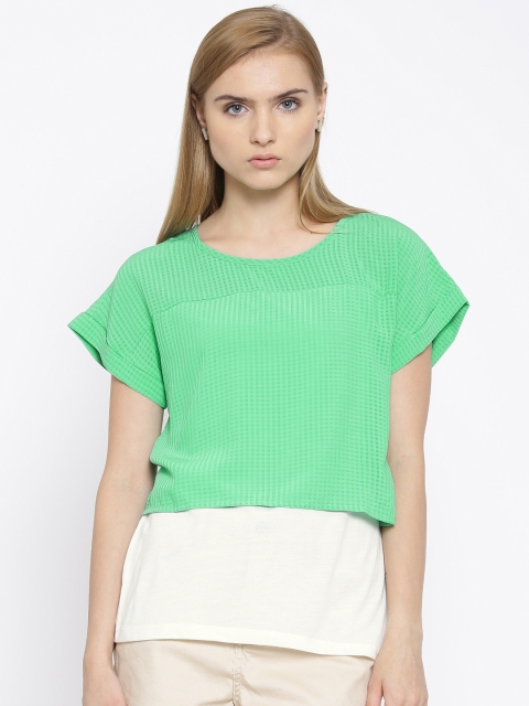 

109F Green Polyester Self-Checked Layered Top