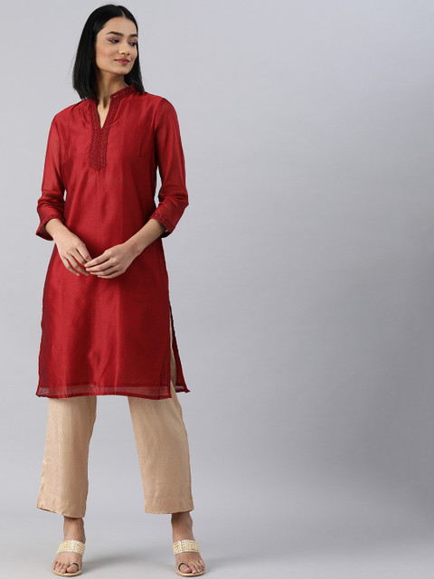 

Fabindia Women Maroon Solid Thread Work Straight Kurta