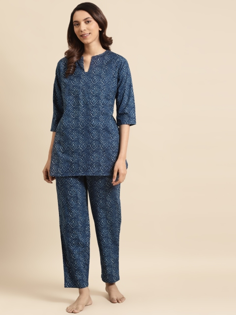 

Nayo Women Navy Blue & Off-White Pure Cotton Printed Night Suit