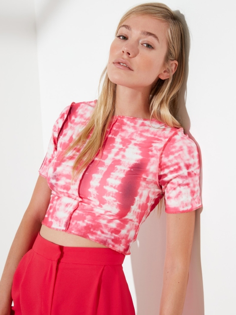 

TRENDYOL COLLECTION Pink & White Printed Regular Crop Top