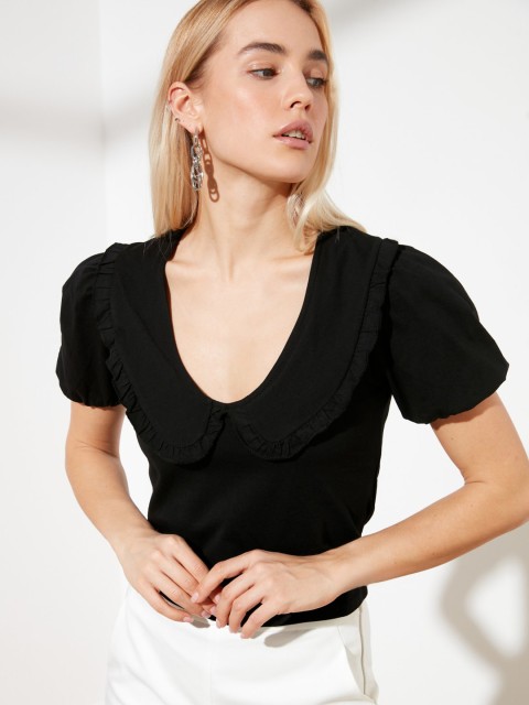 

TRENDYOL COLLECTION Black Solid Peter Pan Neck Puff Sleeves Pure Cotton Crop Top