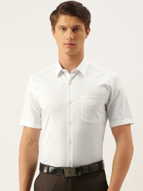

Peter England Men White Nuvo Regular Fit Self Design Formal Shirt