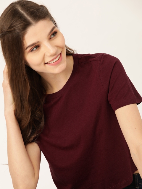 

DressBerry Women Burgundy Solid Pure Cotton Round Neck T-shirt