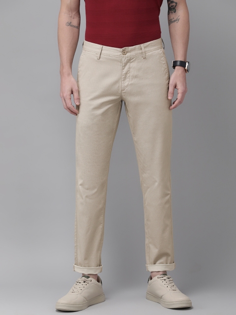 

U.S. Polo Assn. Men Beige Austin Trim Fit Printed Regular Trousers