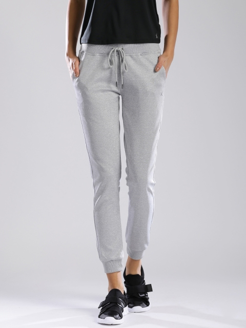 

HRX by Hrithik Roshan Grey Melange Slim Fit Track Pants