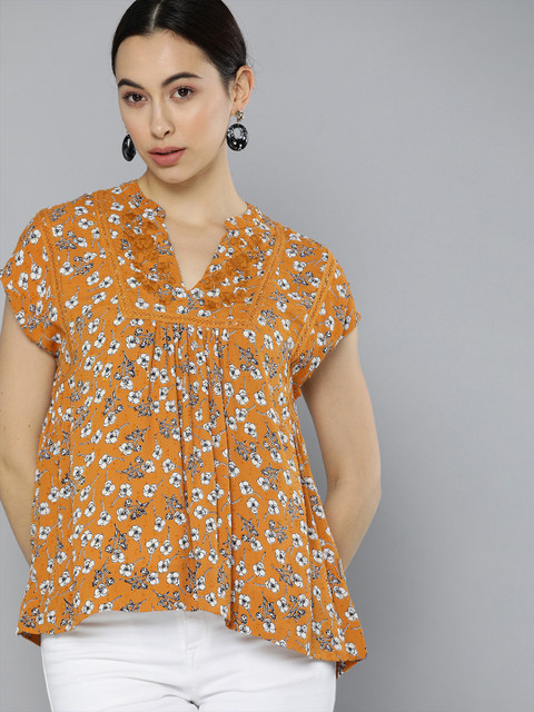 

Chemistry Women Mustard Yellow & White Dobby Floral Printed Mandarin Collar Regular Top