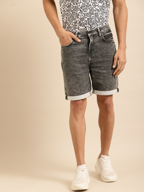 

United Colors of Benetton Men Charcoal Grey Washed Slim Fit Denim Shorts