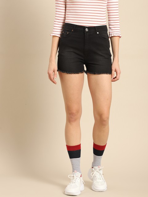 

United Colors of Benetton Women Black Solid Regular Fit Regular Shorts