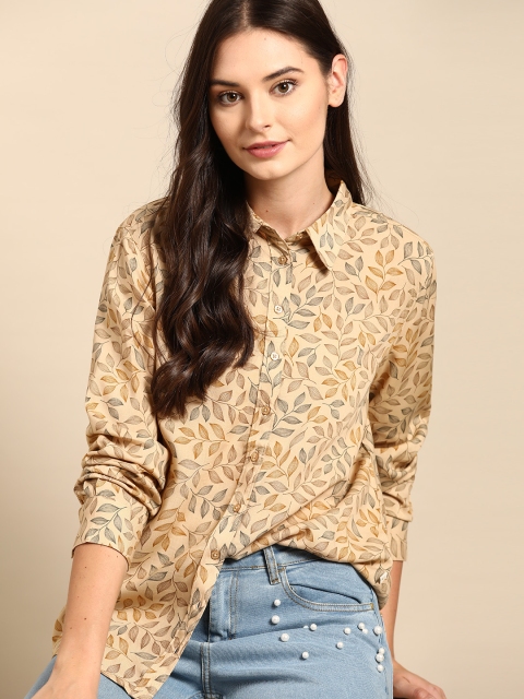 

United Colors of Benetton Women Beige & Charcoal Grey Floral Print Casual Shirt