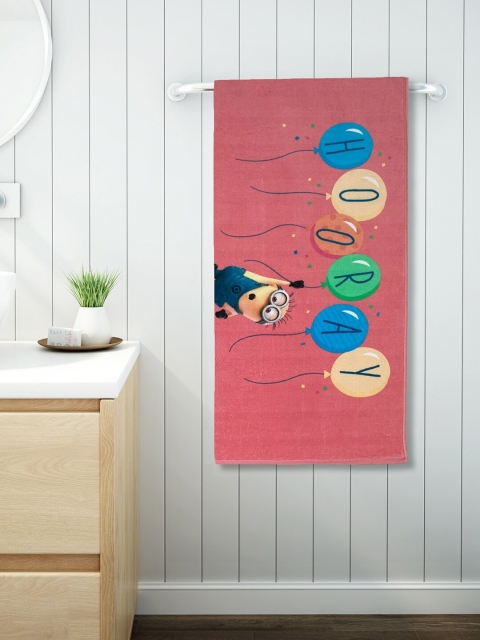 

SPACES Kids Coral Red & Yellow Minions Printed 380 GSM Bath Towel