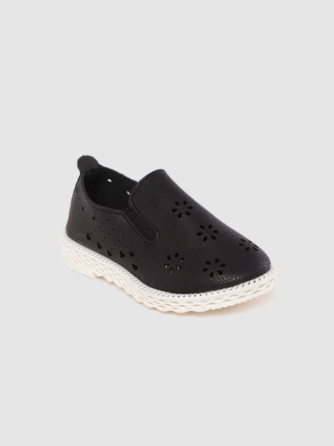 

Lil Lollipop Girls Black Laser Cuts Slip-Ons