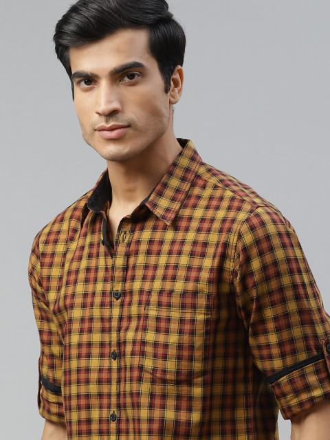 

Roadster Men Mustard Yellow Cotton Regular Fit Checked Casual Shirt