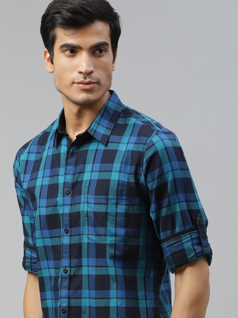 

Roadster Men Blue & Black Checked Pure Cotton Regular Fit Casual Shirt