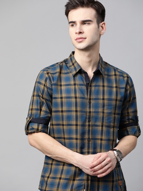 

Roadster Men Navy Blue & Yellow Pure Cotton Checked Casual Shirt