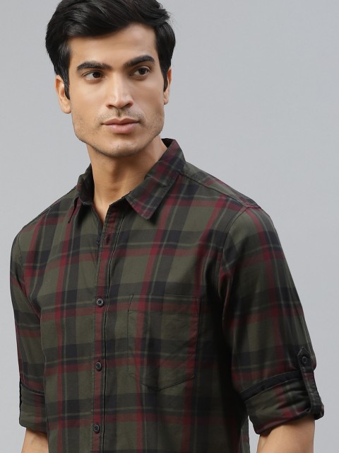 

Roadster Men Olive Green & Red Checked Pure Cotton Regular Fit Casual Shirt