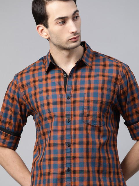 

Roadster Men Orange & Blue Checked Casual Shirt