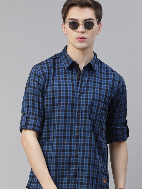 

Roadster Men Blue & Black Regular Fit Checked Pure Cotton Casual Shirt