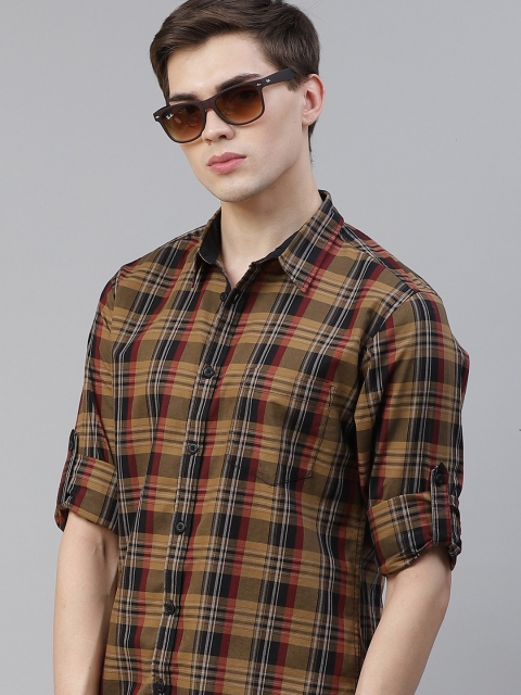 

Roadster Men Khaki Brown & Black Regular Fit Checked Pure Cotton Casual Shirt