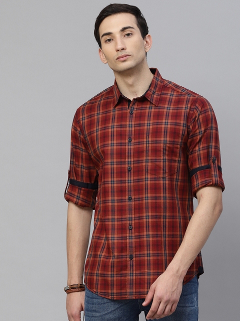 

Roadster Men Rust Red & Navy Blue Checked Pure Cotton Regular Fit Casual Shirt