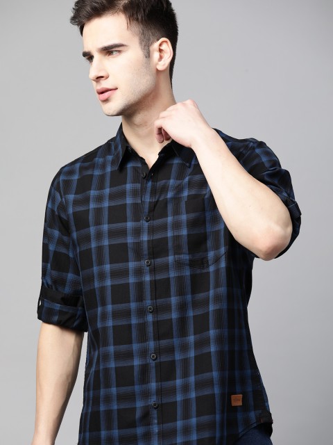 

Roadster Men Black & Blue Pure Cotton Tartan Checked Casual Shirt