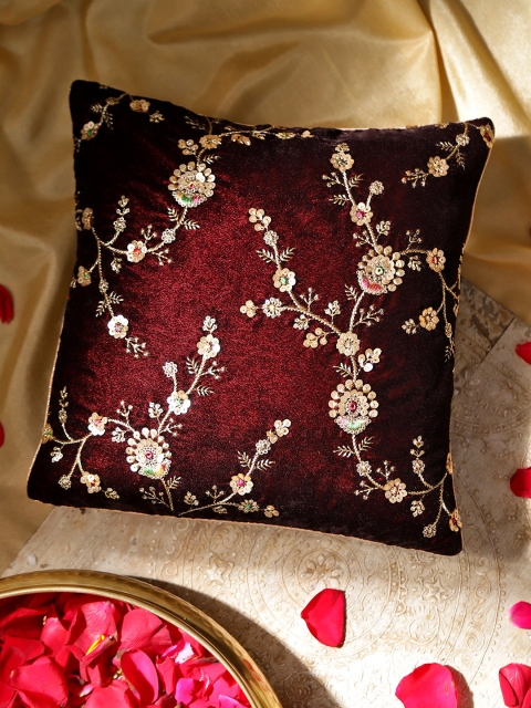 

House of Pataudi Maroon & Golden Velvet Finish Embellished Square Cushion Cover