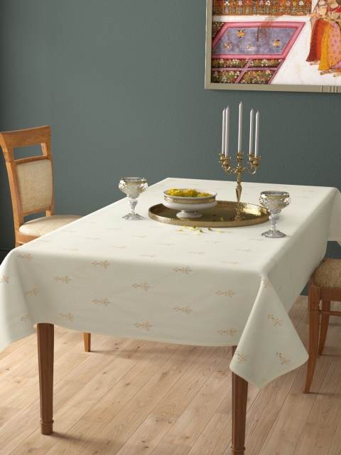 

House of Pataudi Off-White & Beige Embroidered Cotton 6-Seater Rectangle Jashn Table Cover