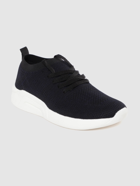 

HRX by Hrithik Roshan Men Black Woven Design Walking Shoes
