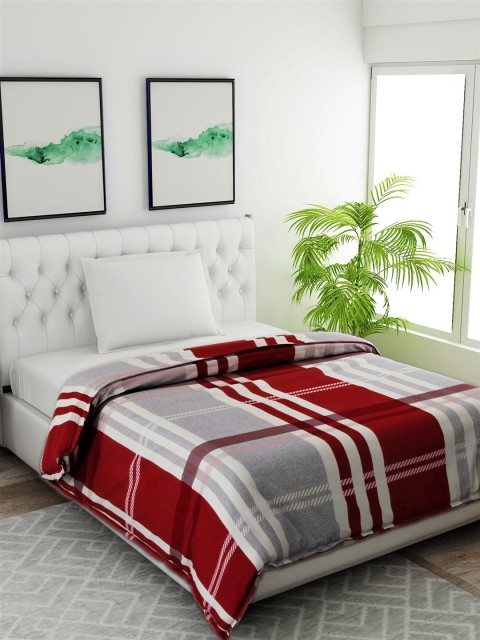 

Salona Bichona Red & Grey Striped Mild Winter 120 GSM Single Bed Comforter