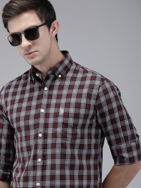 

U.S. Polo Assn. Men Maroon & White Tailored Fit Checked Shirt